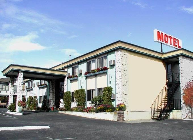 Acorn Motor Inn Oak Harbor Kültér fotó